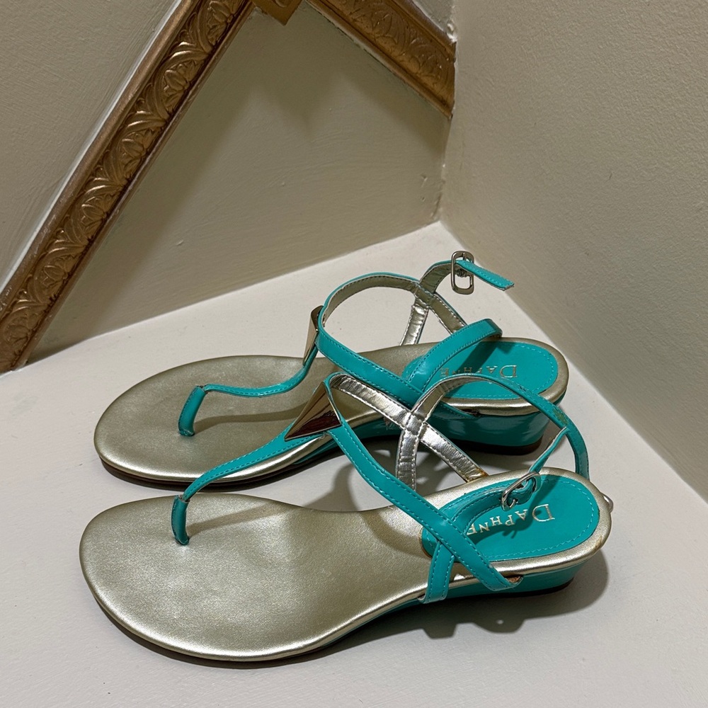 DKNY Turquoise and Gold Sandals